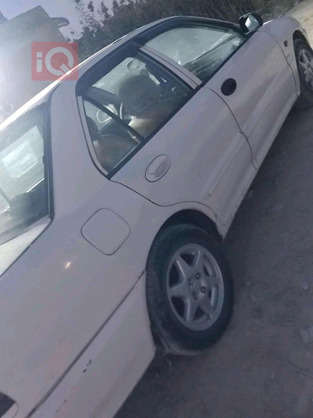 بروتون ويرا